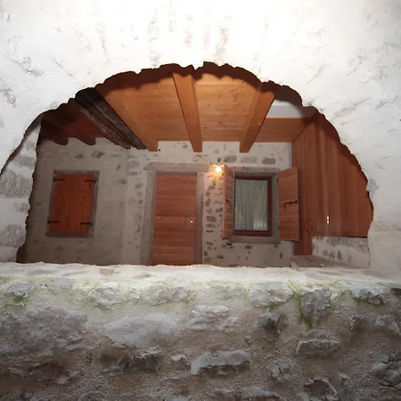 Albergo Diffuso Valcellina E Val Vajont In Erto Exterior foto